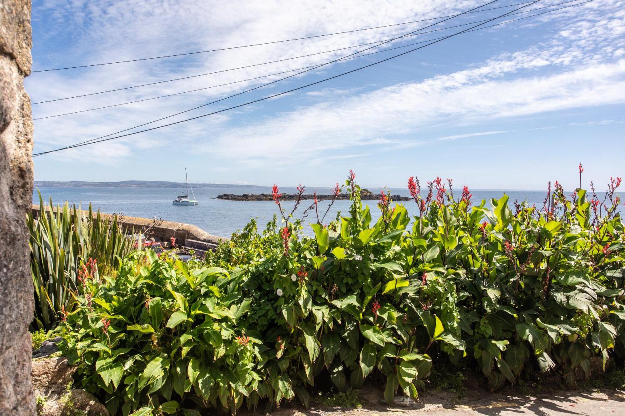 The Snug In Mousehole Villa Buitenkant foto
